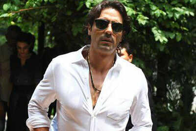 Arjun Rampal planning family vacation