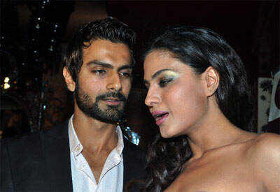 Ashmit Patel, Veena Malik talk about their intimate scene