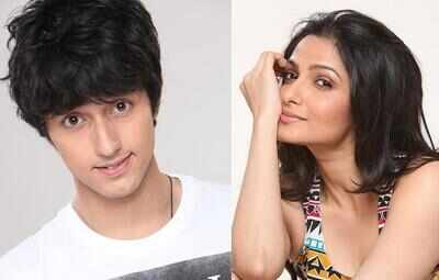 Tanusree and Aryann in Window Connections