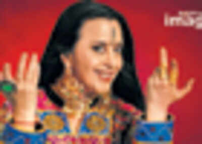 Ila Arun is back!