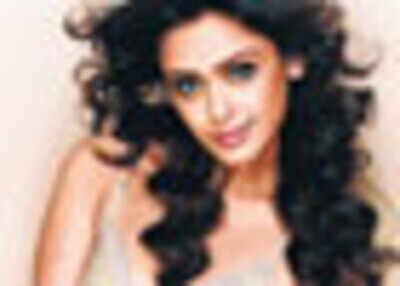 I am a simple girl: Hrishitaa