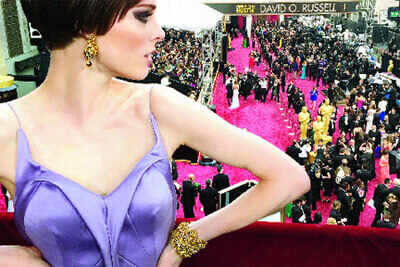 Gold glimmers at the Oscars