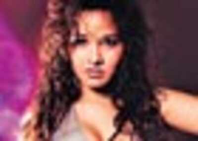 Priyanka returns to Kollywood!