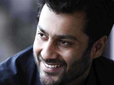 Abhishek Kapoor suffering from back spasms