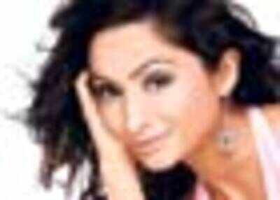 Shivani’s co-actors left her stumped!
