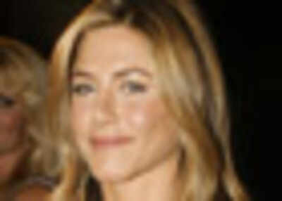 Jennifer stuck in a love triangle?