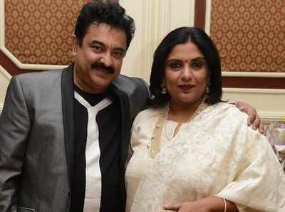 Rajkumar and Sripriya celebrated their 25th wedding anniversary at The Park Sheraton in Chennai