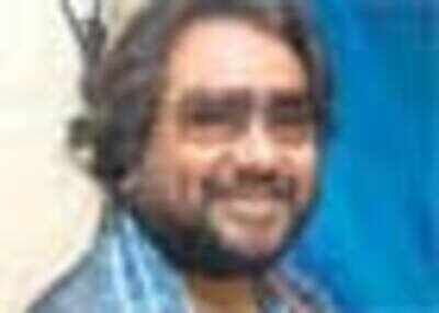 Ismail Darbar in trouble...