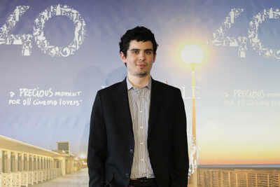 Damien Chazelle to direct Neil Armstrong biopic