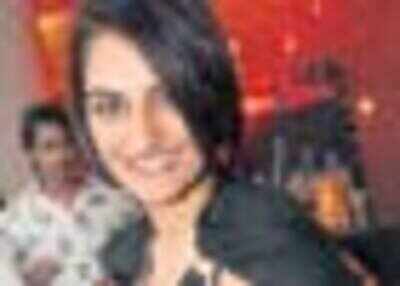 Rohit's retro style b'day bash