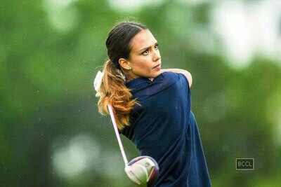 Jessica Alba, Nicole Kidman go pro at golf