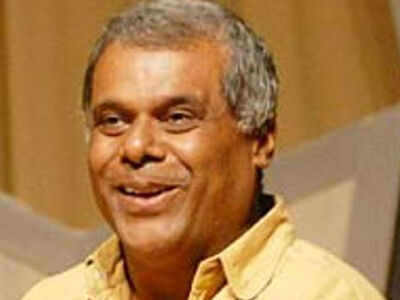 Why Ashish Vidyarthi won't show Rahasya to his son?