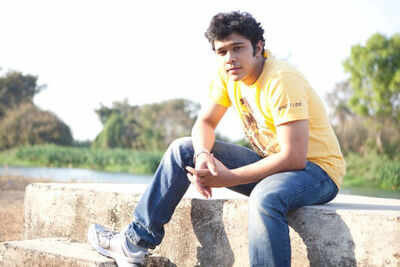 Suyash says no to phones on show’s set