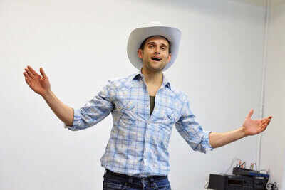 Kyle Dean Massey to star in 'Nashville'