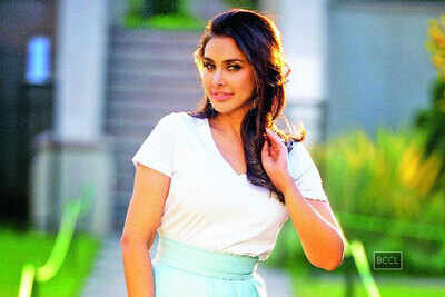 Lisa Ray: Delhi has areas I don’t feel comfortable walking in