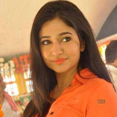 Poonam Bajwa to join the cast of Aranmanai 2