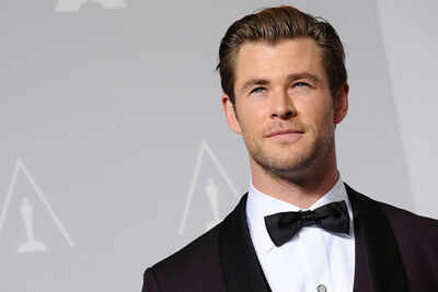 Chris Hemsworth joins "Ghostbusters" reboot