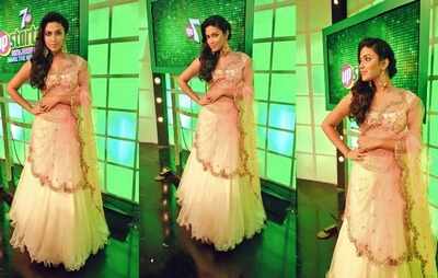 Amala Paul flaunts her attire