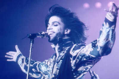 Prince performs at White House
