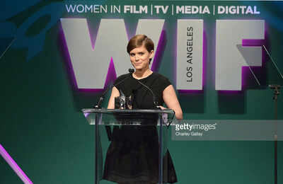 Kate Mara debuts new haircut