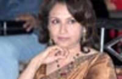 Maharani was Aunty Ayesha for Sharmila Tagore