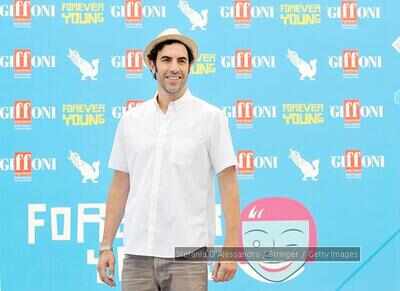 Sacha Baron Cohen features in 'The Brothers Grimsby' trailer