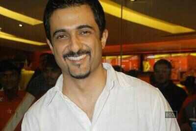 Sanjay Suri wants to turn director