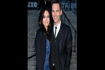 Johnny McDaid confirms Courteney Cox reunion