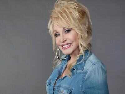 Dolly Parton excited to renew wedding vows with husband