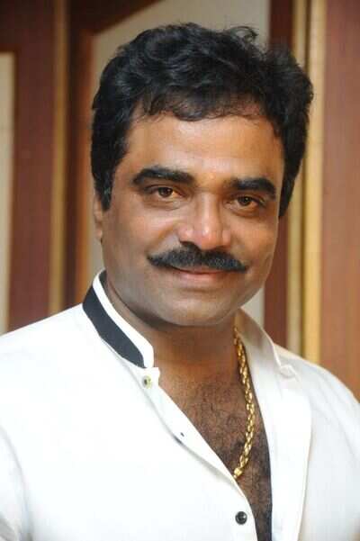 Rockline Venkatesh to produce serial