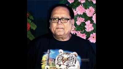 I was shooting and hence couldn’t attend the martyr's day rally, says Dipankar De