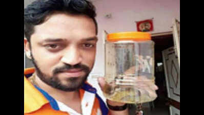 Gujarat: Selfie with cobra costs man Rs 25,000