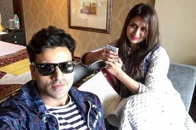 Newlyweds Divyanka Tripathi, Vivek Dahiya's splendid Sunday with each other; see pic