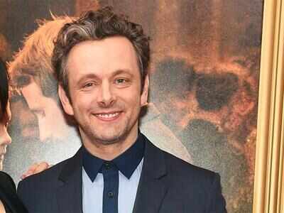 Michael Sheen's ex Kate Beckinsale and present girlfriend Sarah Silverman gang up on him