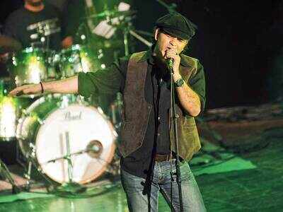 Demonetization reminds me of my Delhi days, says Mohit Chauhan