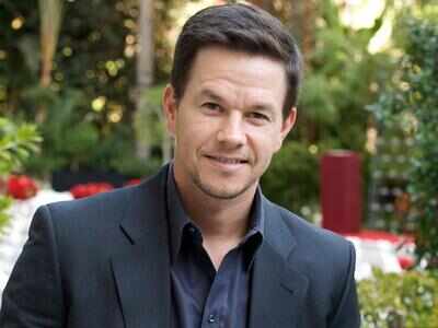 Mark Wahlberg feels celebs 'shouldn't talk about politics'