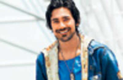 Varun stepping into Kamal Haasan’s shoes