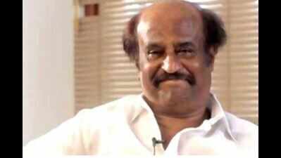 R Sarathkumar criticises Rajinikanth's 'unusual political climate' remark