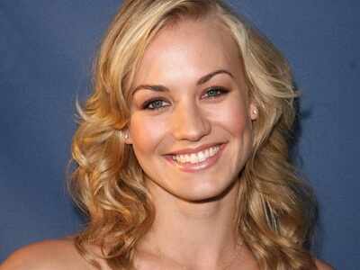 Yvonne Strahovski joins 'The Predator' reboot