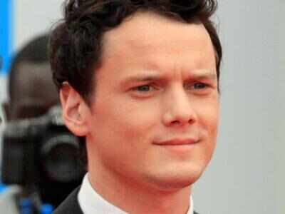 Anton Yelchin's sci-fi short 'Rise' being made into film