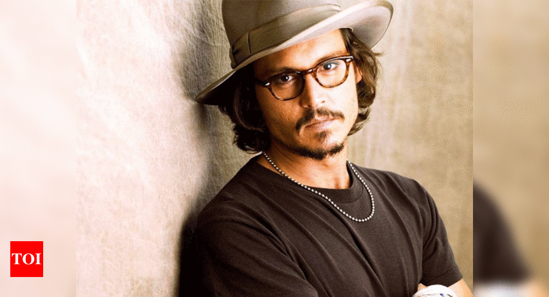 Johnny Depp I Have Kissed Both Javier And His Wife English Movie