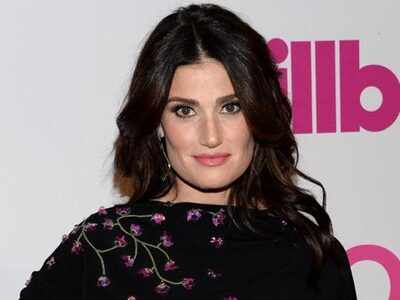 Idina Menzel choked while auditioning for 'Wicked'