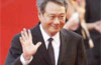 Ang Lee casting film in Mehboob Studios
