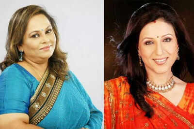 Nirmiti Sawant & Kishori Shahane in Jadubai Jorat
