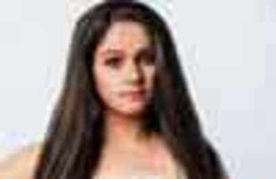 Gracy Singh resurfaces