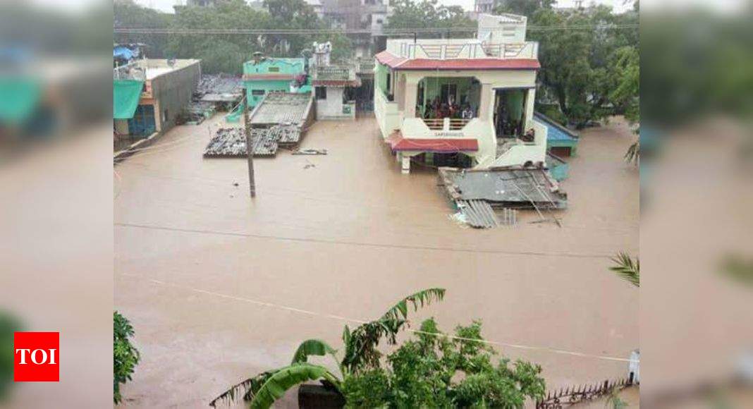 Gujarat News Flood Fury Hits Gujarat People Evacuated