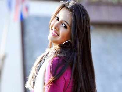 Catherine Tresa to share screen space with Ravi Teja in Bogan remake