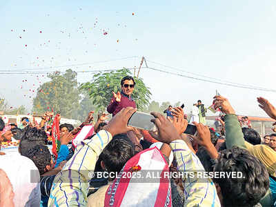 Nawazuddin campaigns for his bhabhi in Budhana