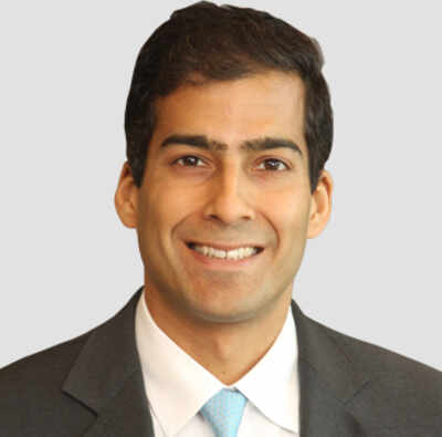 Warburg pincus india MD quits to launch own tech fund