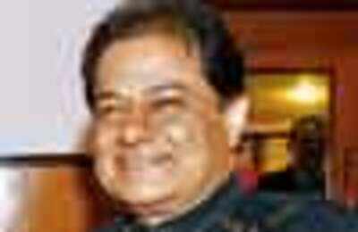 Anup Jalota turns a year older!